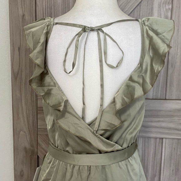 NWT show me your mumu Samantha ruffle wrap dress - Picture 9 of 10